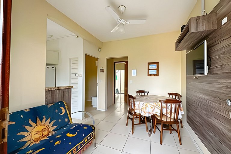 Apartamento 1, térreo p/ 5 pessoas, a 80m da praia