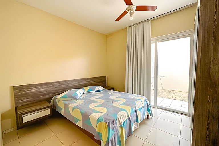 Apartamento 1, térreo p/ 5 pessoas, a 80m da praia