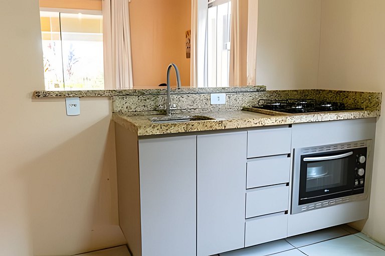 Ap Térreo com pátio top até 8 pessoas – Apto 7