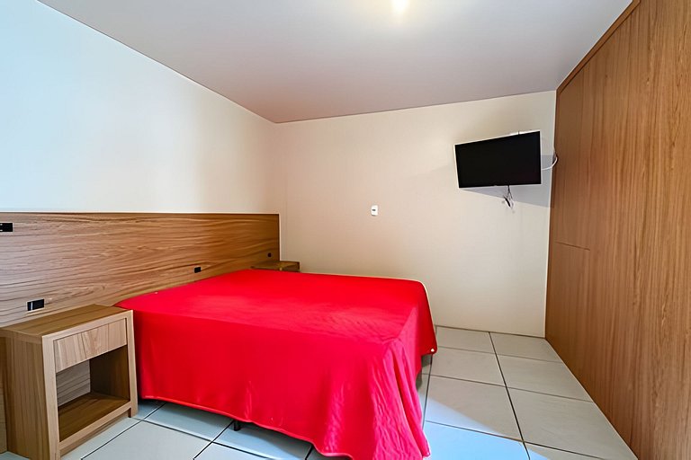 Ap Térreo com pátio top até 8 pessoas – Apto 7