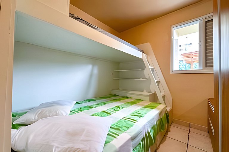 Ap Térreo com pátio top até 8 pessoas – Apto 7