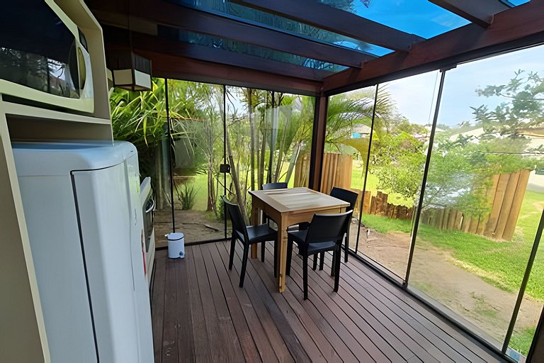 CASA 17 TOP no meio das árvores