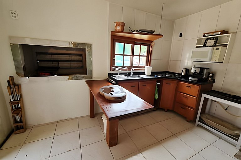 CASA 17 TOP no meio das árvores