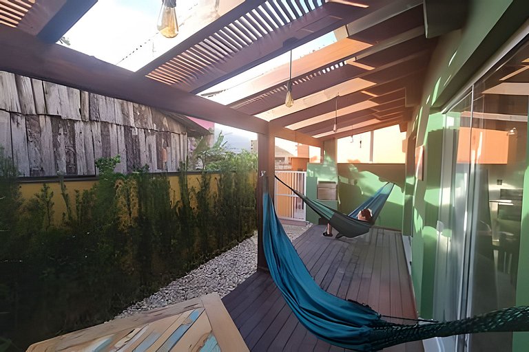 Flat. 3 Excelente beira-mar