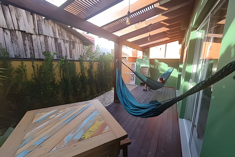 Flat. 3 Excelente beira-mar