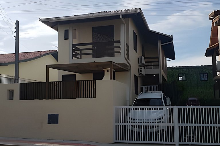 Maravilhosa casa com vista para o mar