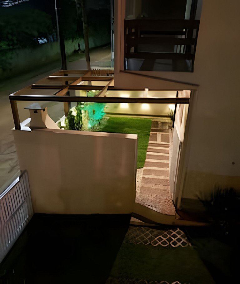 Maravilhosa casa com vista para o mar