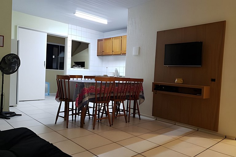 Ótimo apartamento a poucos metros do mar - Apto 5