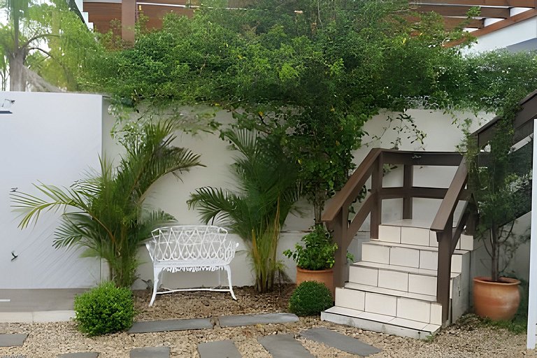 Apartamento 4 - sensacional a poucos passos do mar