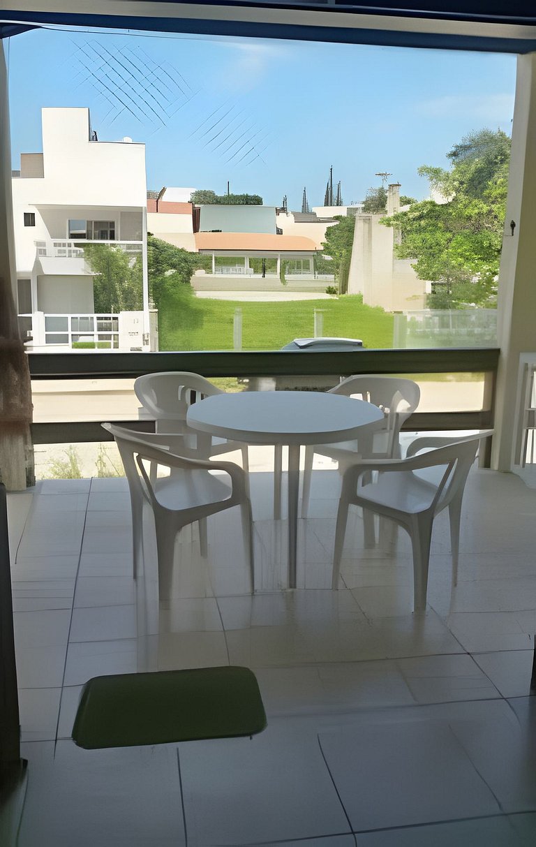 Apartamento 4 - sensacional a poucos passos do mar