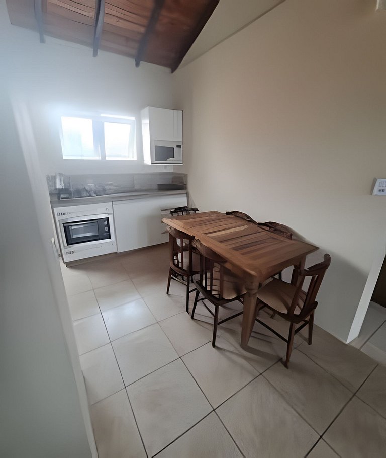Apartamento 4 - sensacional a poucos passos do mar