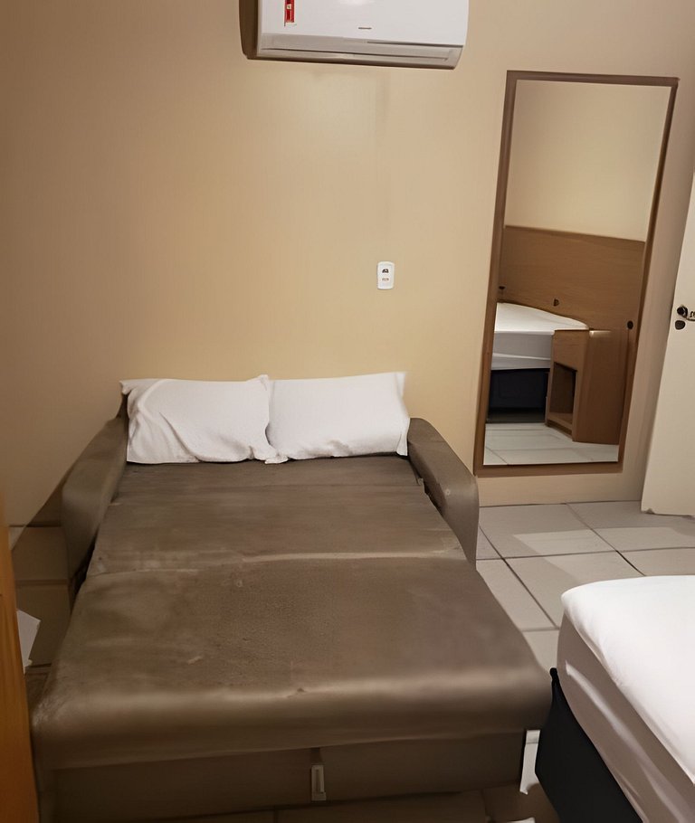 Ap Térreo com pátio top até 8 pessoas – Apto 7