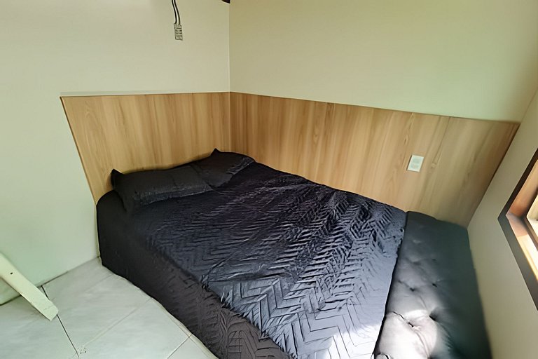 CASA 17 TOP no meio das árvores