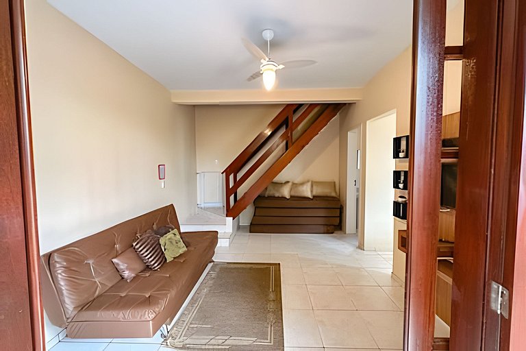 Ótima casa de praia a poucos passos do mar