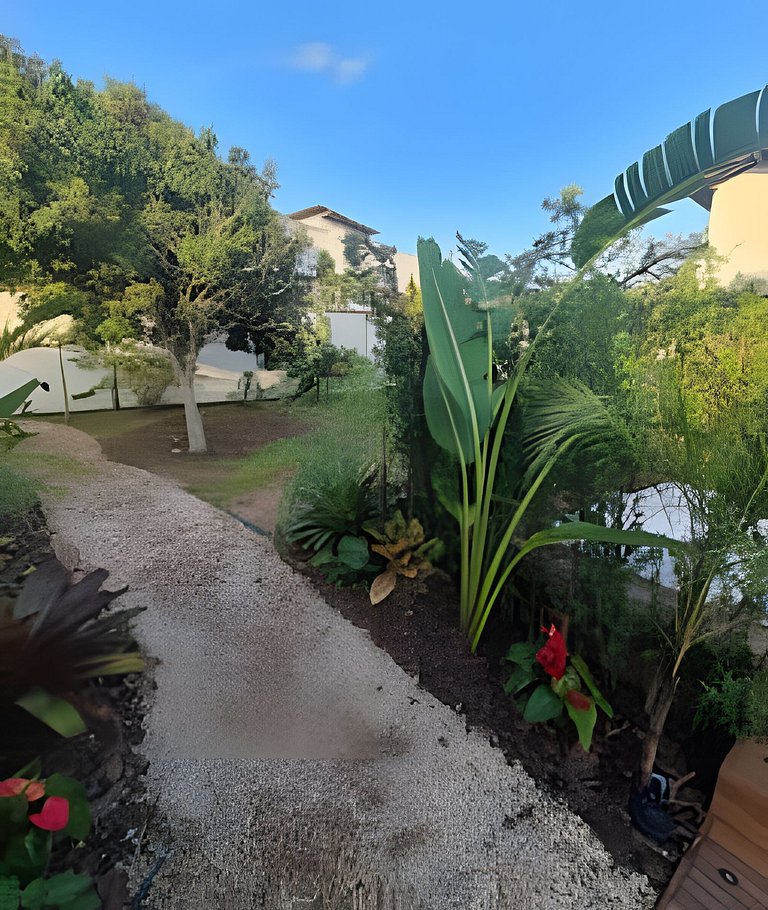 Apto.16  em meio a natureza
