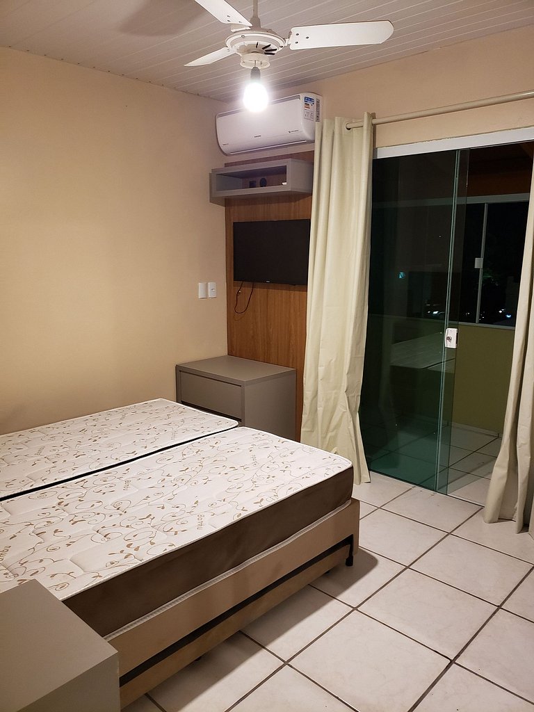 Ótimo apartamento a poucos metros do mar - Apto 5