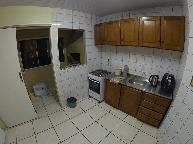 Ótimo apartamento a poucos metros do mar - Apto 5